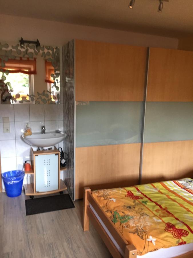 Ferienwohnung Schwarz Sersheim 外观 照片