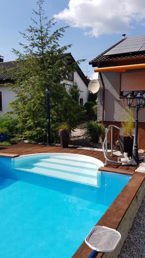 Ferienwohnung Schwarz Sersheim 外观 照片